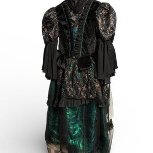 Girl's Victorian Lady Halloween Costume Size 6-8